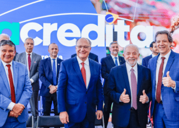 Lula lança “Acredita”: nova MP libera crédito para Bolsa Família e Desenrola para MEIS