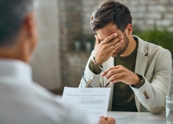 Demissão por justa causa: 12 motivos plausíveis que seu patrão pode te demitir