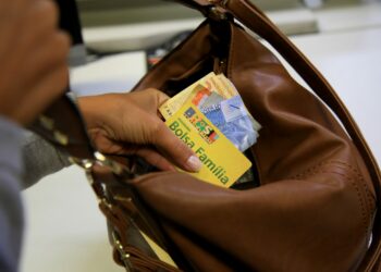 Revisão do CadÚnico: quase 2 milhões de pessoas perdem o benefício por este motivo