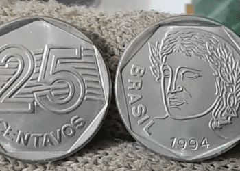 Moeda específica de 25 centavos está valendo até R$ 3 mil: veja como identificar